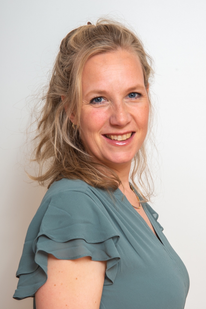 Caroline Dorr